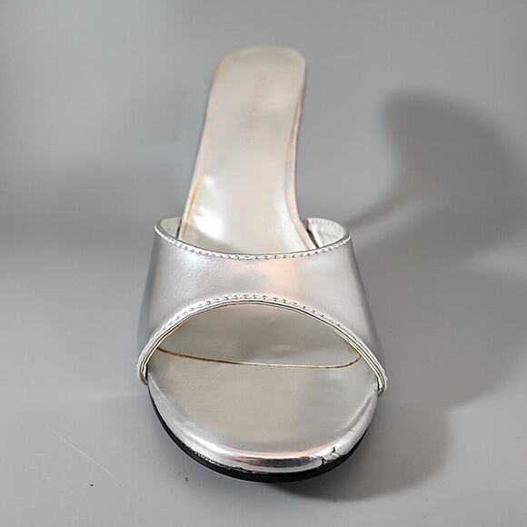 Pleaser Women's Silver Classique-01 Sandal - 4" Pump - Size 7M - Picture 3 of 10
